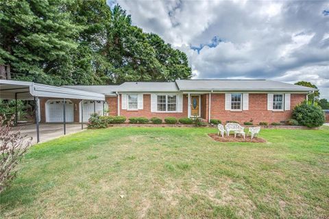 209 Quail Drive sold home in Rocky Knolls Acres, Dallas, NC