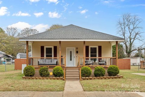 2420 Jackson Street sold home in Goshen Woods, Belmont, NC
