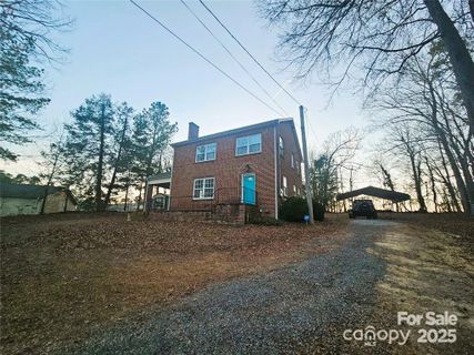 313 Mountain Creek Road