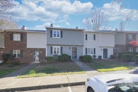 3274 Heathstead Place