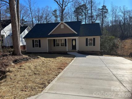 125 Oak Hill Court active home in Woodrun, Mount Gilead, NC