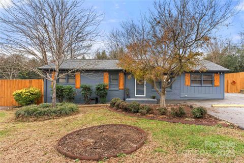 2311 Maplewood Drive sold home in Fallscrest, Gastonia, NC