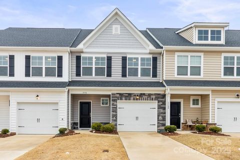 3778 Yorkshire Place sold home in The Townes At Sherrills Ford, Terrell, NC