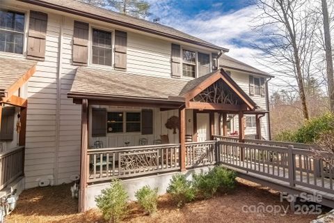 A home in Hampton Glen, Cashiers