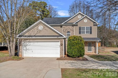 248 Commodore Loop sold home in Commodore Peninsula, Mooresville, NC