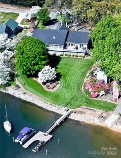 214 Lakeview Shores Loop sold home in Crescent Land and Timber, Mooresville, NC