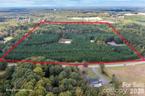 11001 Mount Holly Huntersville Road