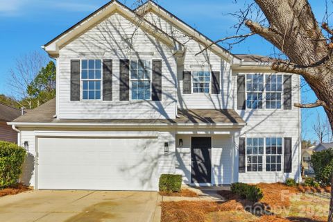 5025 Deerton Road sold home in Edgefield, Charlotte, NC