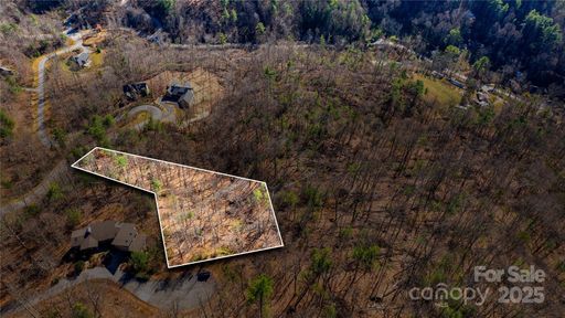 56 Finch Drive active home in Versant, Asheville, NC