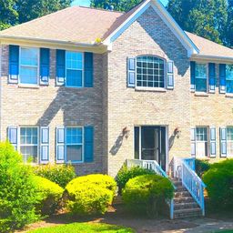 117 Lonetree Circle