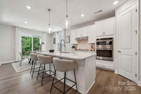 5088 Duval Circle
