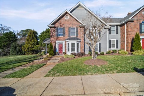 1705 Robinwood Road sold home in Hudson Oaks, Gastonia, NC