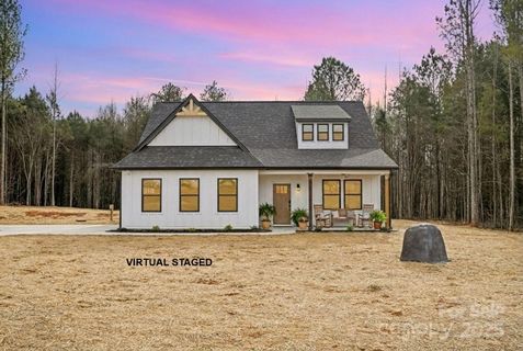 1055 Castle Mill Lane