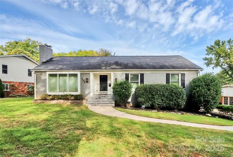5035 Wedgewood Drive