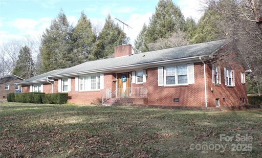 105 Woodlawn Drive sold home in Woodland Acres, Morganton, NC