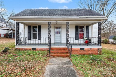 621 Graham Street