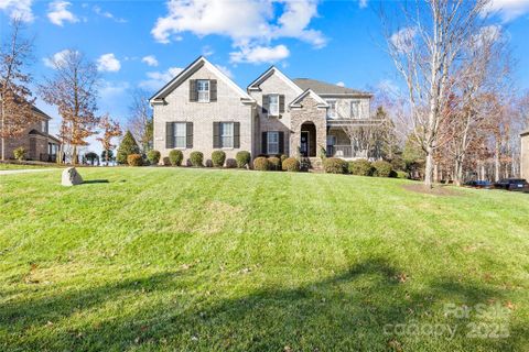 233 Walking Horse Trail sold home in Anniston, Davidson, NC