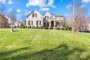 233 Walking Horse Trail sold home in Davidson, SC
