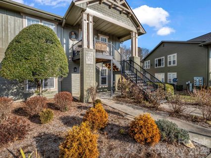 1505 Deermouse Way sold home in Wolfpen, Hendersonville, NC