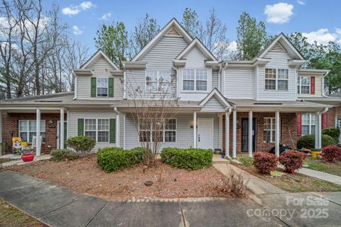 6766 Cypress Tree Lane active home in Kimmerly Woods, Charlotte, NC