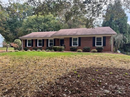 6314 Harrisburg Road