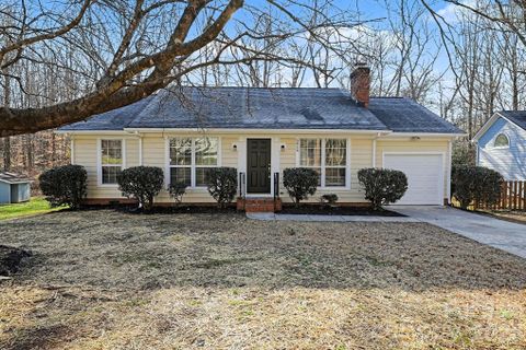 3416 Armitage Drive sold home in Winchester, Charlotte, NC