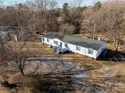 675 Hares Way Way sold home in Hunters Retreat, Lincolnton, NC