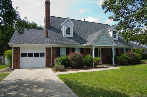 12115 Landing Green Drive