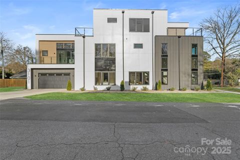 3101 Florida Avenue active home in Midwood, Charlotte, NC