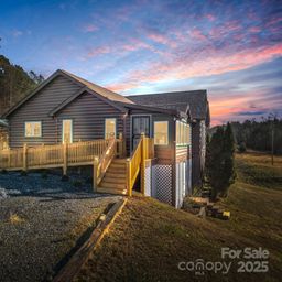 526 River Road