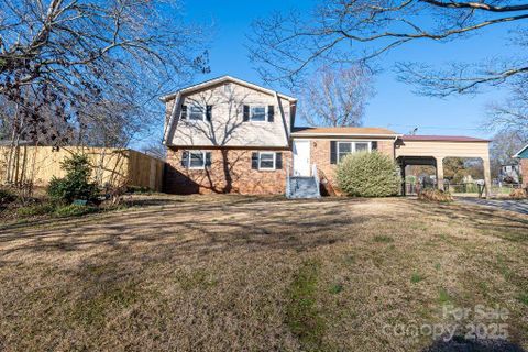 4420 Coachwood Lane sold home in Fox Run, Gastonia, NC