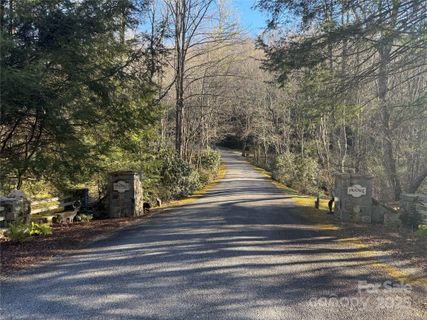V L Spanish Oak Drive pending home in Idlewild, Cedar Mountain, NC
