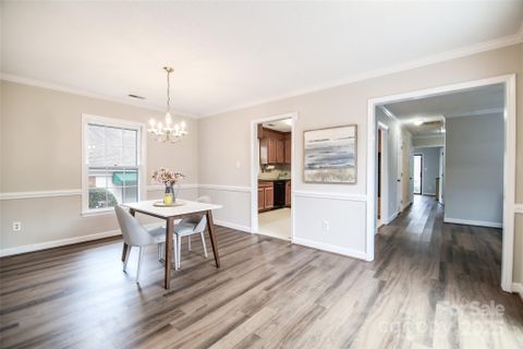 2521 Quail Lake Drive