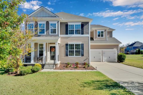 17147 Belmont Stakes Lane sold home in Southern Trace, Charlotte, NC