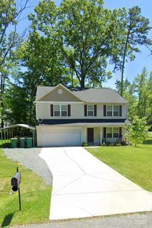 A home in Kanterwoods, Oakboro