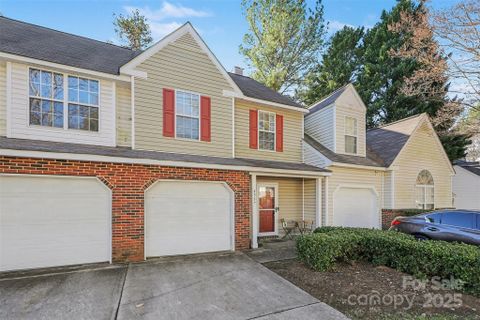 4557 Antelope Lane pending home in Huntington Ridge, Charlotte, NC