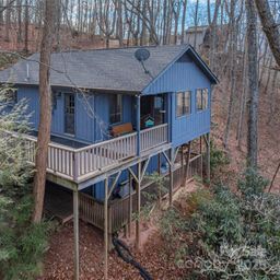 1392 Mount Chalet Road
