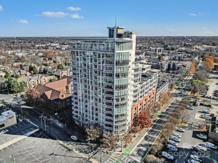 505 E Sixth Street pending home in Courtside, Charlotte, NC