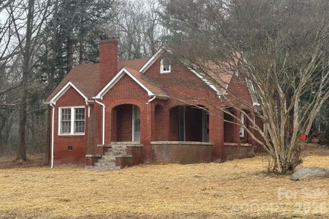 5724 Mooresville Road