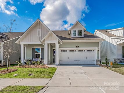 1038 Idyllic Lane active home in Encore At Streamside, Waxhaw, NC
