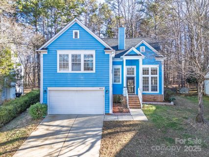 8622 Woodhill Manor Court sold home in Cambridge, Charlotte, NC