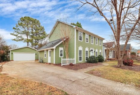 12313 Landing Green Drive sold home in Landen Glen, Charlotte, NC