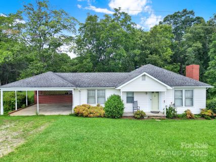 1670 Lynwood Drive