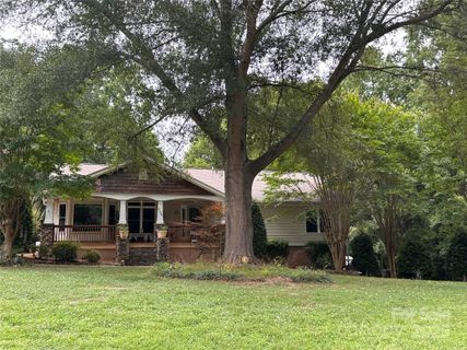 9199 Horseshoe Circle sold home in Black Horse Run, Indian Land, SC