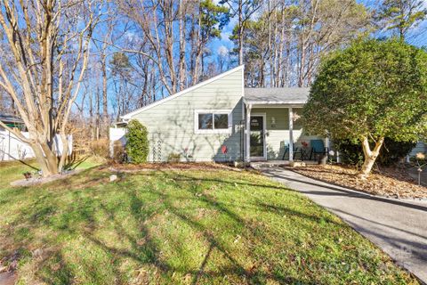 911 Sardis Cove Drive sold home in Sardis Cove, Charlotte, NC