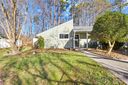 911 Sardis Cove Drive sold home in Charlotte, SC