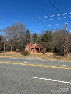 5724 Mooresville Road