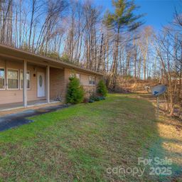 583 Deer Park Lake Road