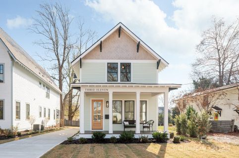 311 Coxe Avenue