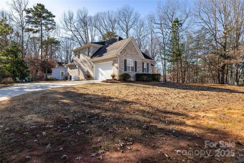 10806 Willow Oak Road pending home in Turner Beach, Norwood, NC